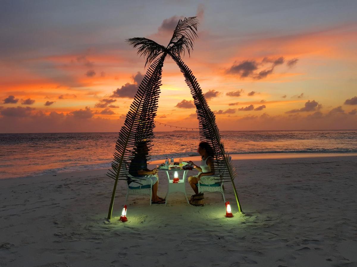Thundee Inn Ukulhas Buitenkant foto